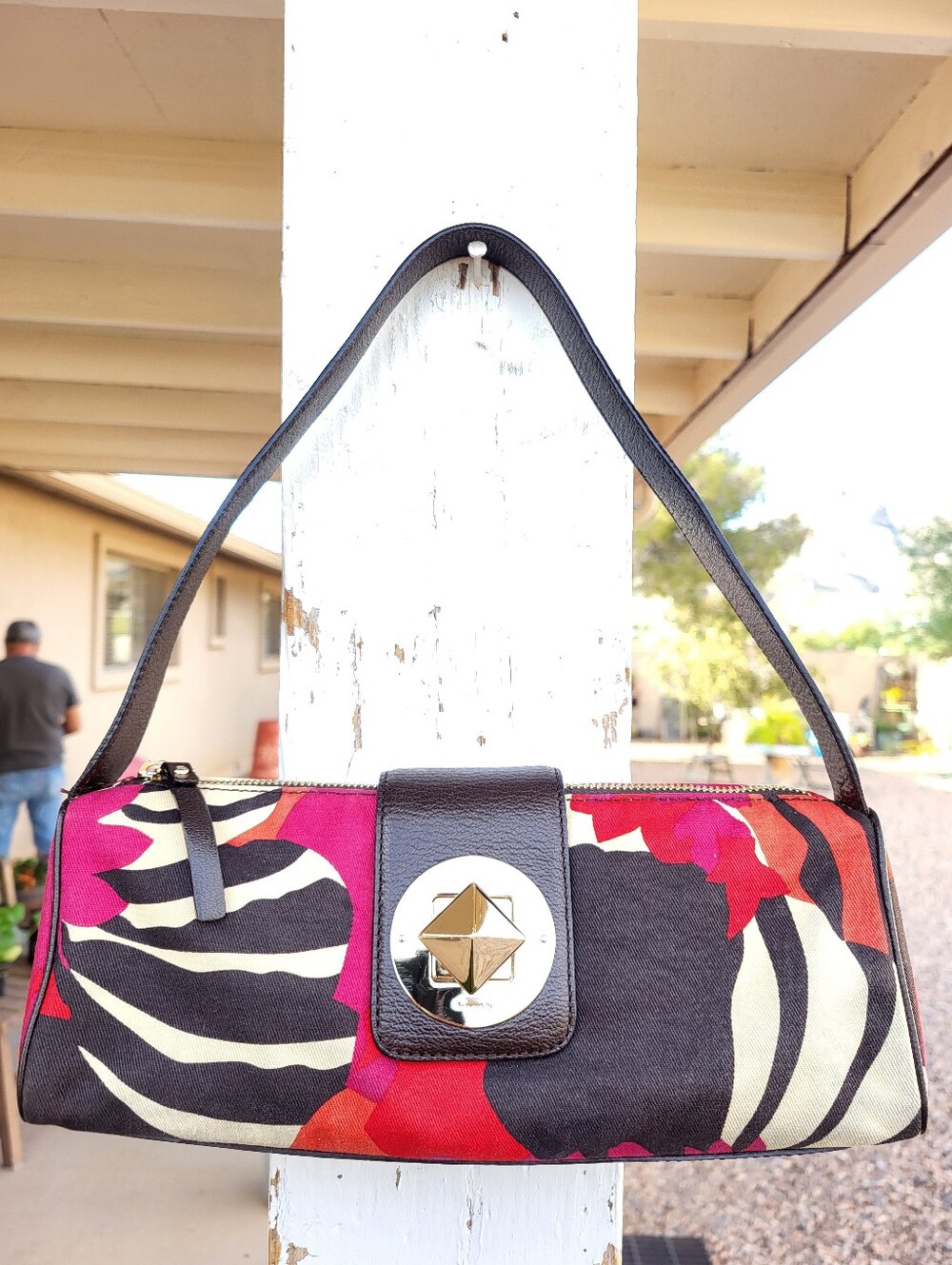 Kate Spade Vintage Women’s Black & Pink Floral Shoulder Pochette Bag.